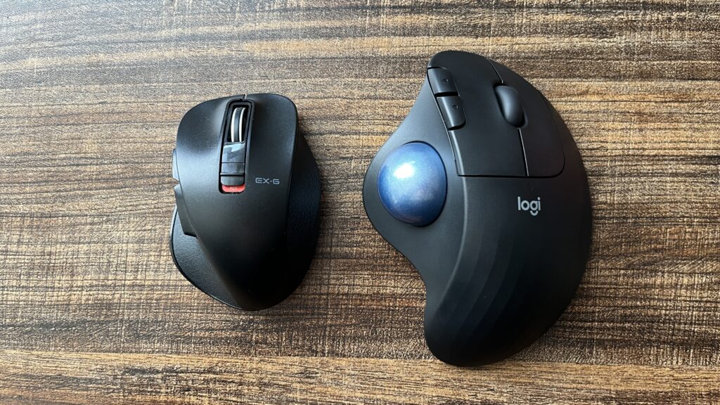 Logicool ERGO M575とELECOM EX-Gの比較1