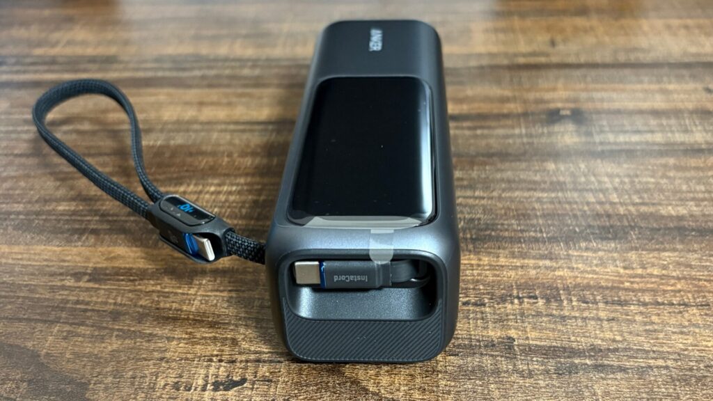 Anker Power Bank (25000mAh, Built-In & 巻取り式USB-Cケーブル)15
